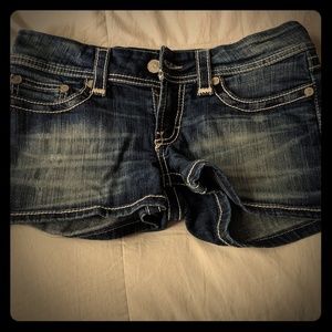 Denim Shorts - BKE